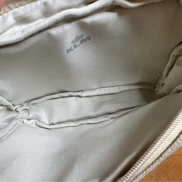 Jantaminiau Couture Cosmetics bag - Picture 4 of 6